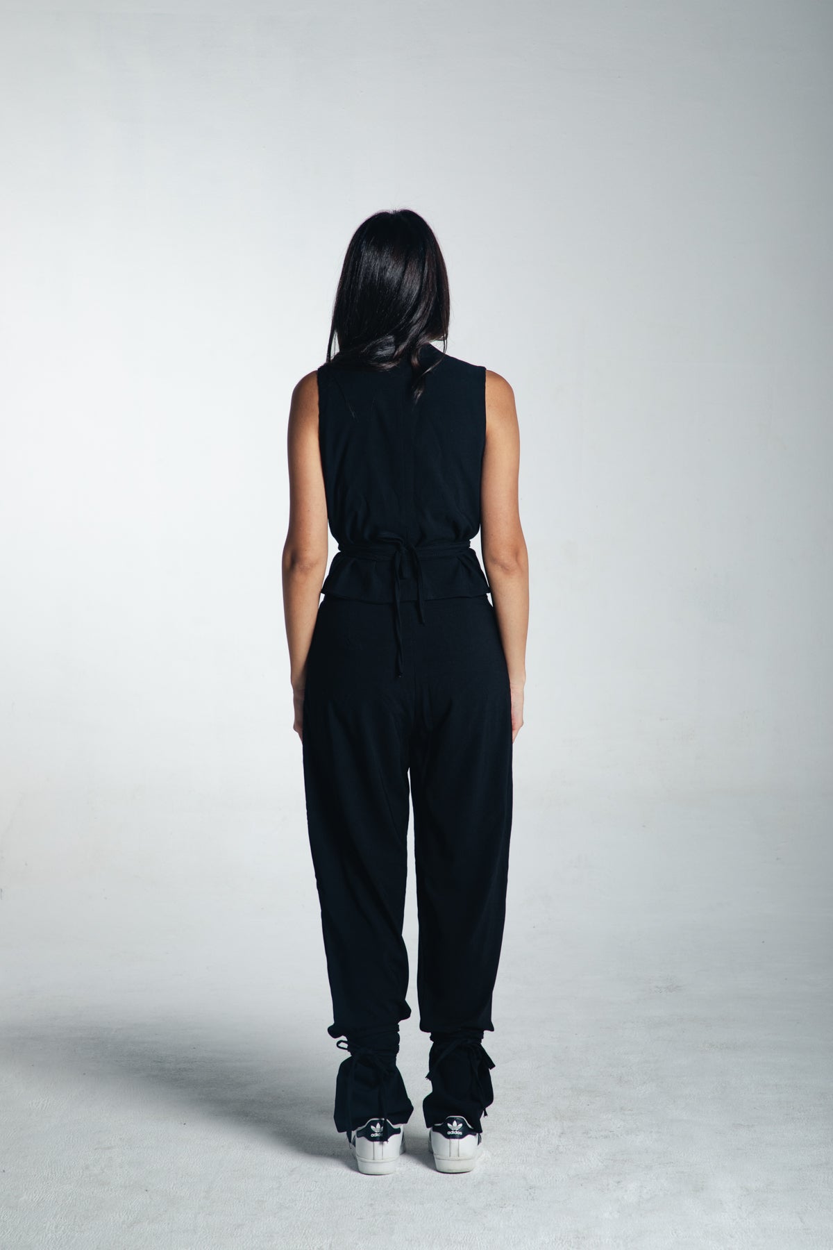 the “nare” pants in black