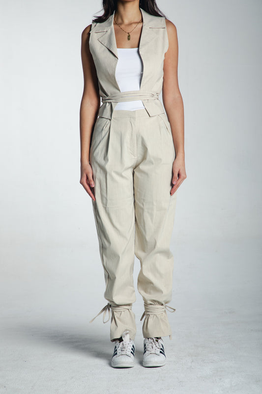 the “nare” pants in beige
